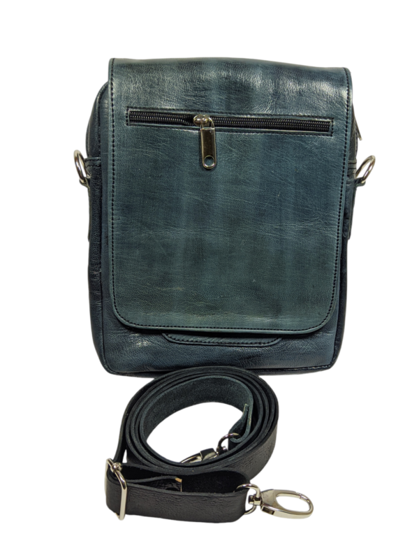 “Shoulder bag”, “Men’s bag”, “Classic design”,