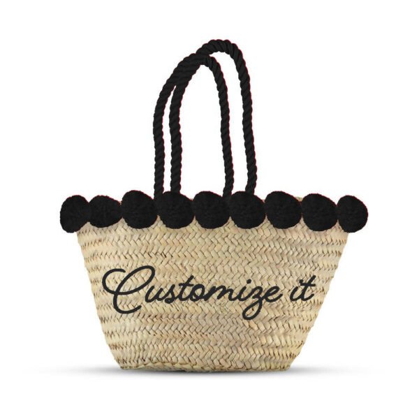 straw bag features