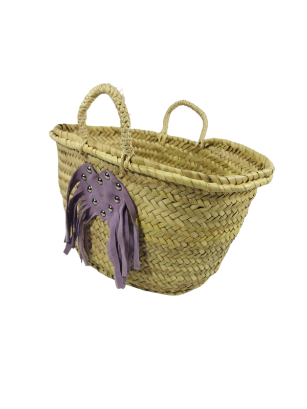 Straw basket with heart pattern